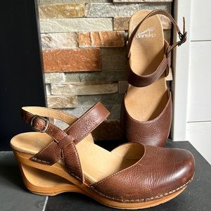 Dansko heeled clog size 40